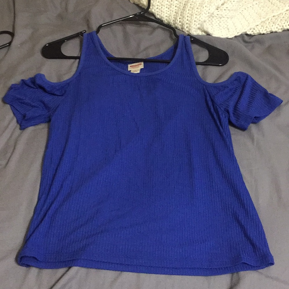 Off the shoulder t shirt